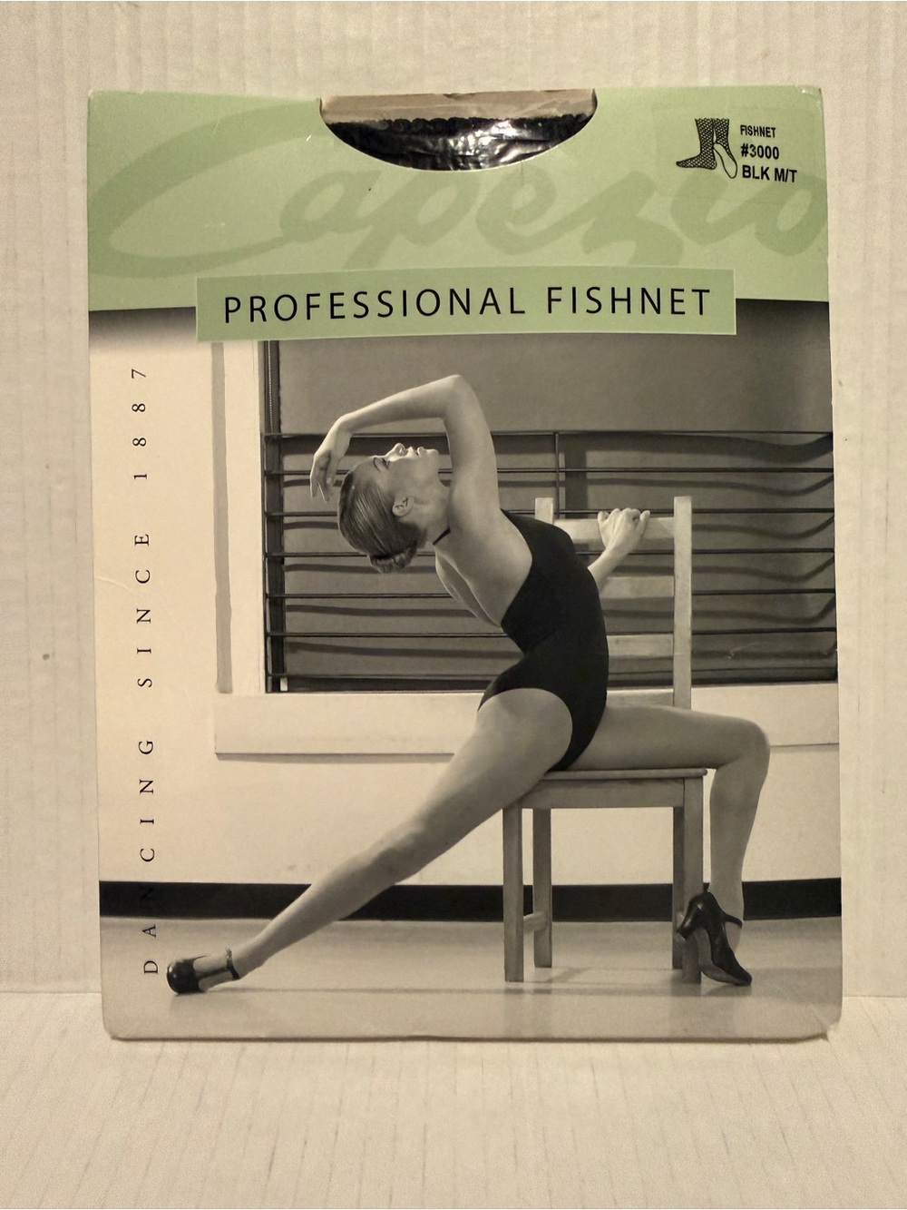 Capezio Professional Fishnet Tights Black Style 3000 Size M/T New Dance Tights